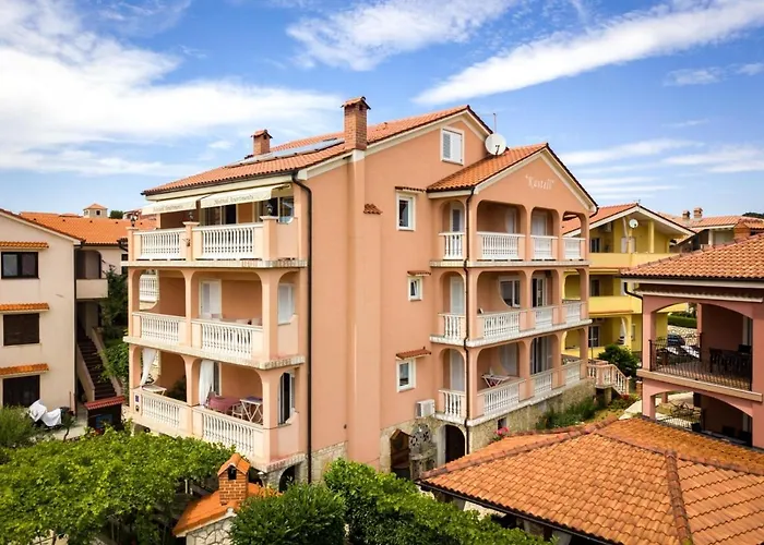 Apartman In With Balcony, Air Conditioning, Wifi, Washing Machine Lopar