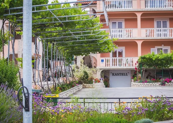 In With Balcony, Air Conditioning, Wifi, Washing Machine Apartman